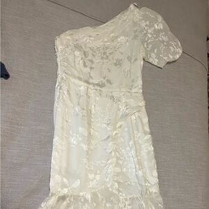 Beautiful ASTR the Label dress